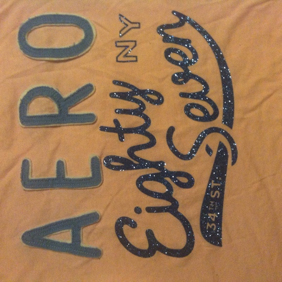 Aeropostale graphic tee