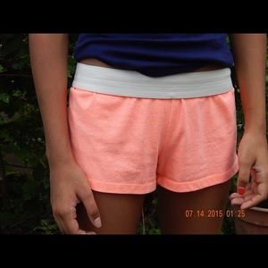 no boundaries roll waist shorts