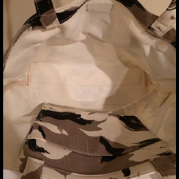 Nwt authentic Kate spade on purpose floral tote - Picture 4 of 4