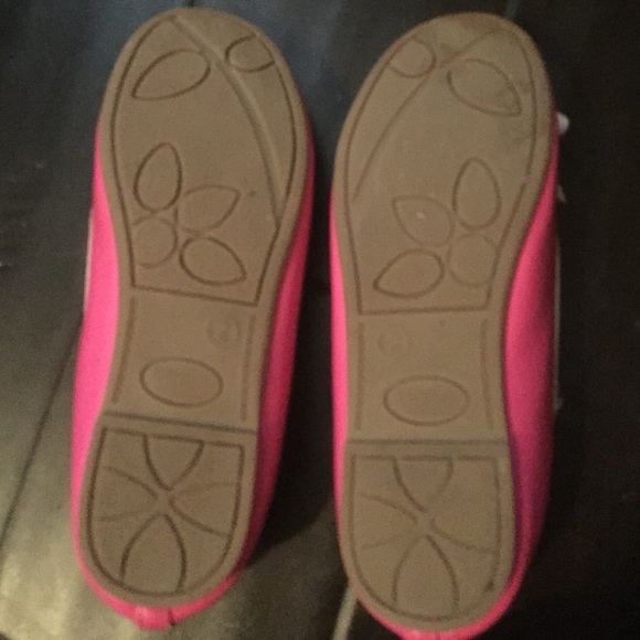 Shoes - Picture 2 of 2