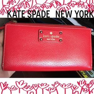 KATE SPADE♠️NEW YORK Wallet organizer & wristlet❤️