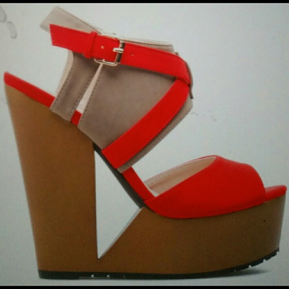 Shoes - Wedge sandal (OBO)