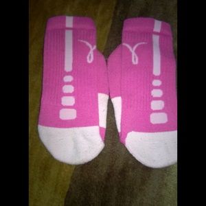 Nike Elite 'Breast Cancer Awareness'