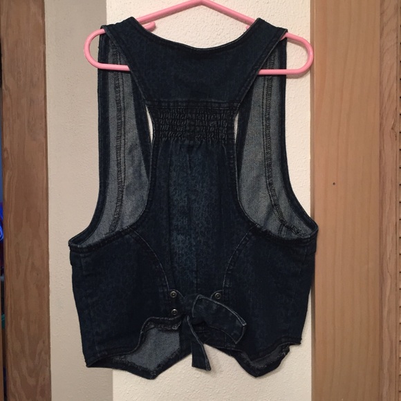Blue Jean Vest - Picture 3 of 3