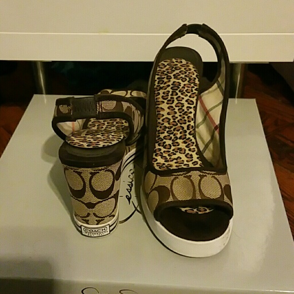 Coach wedges