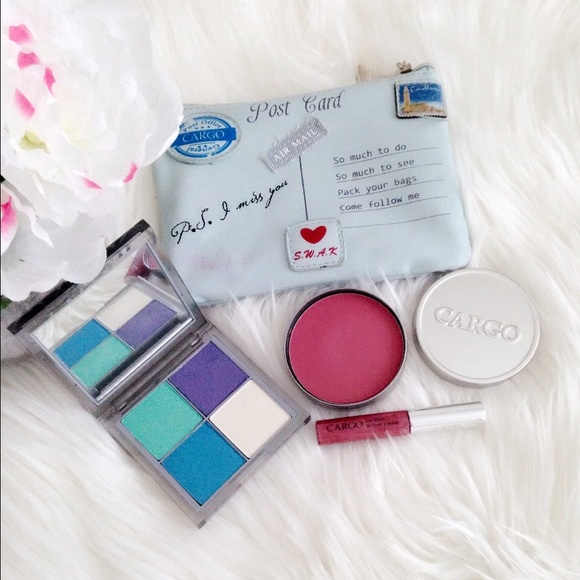 🎀 Cargo Makeup Set🎀