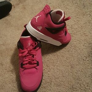 Retro Cherry 4 Jordans