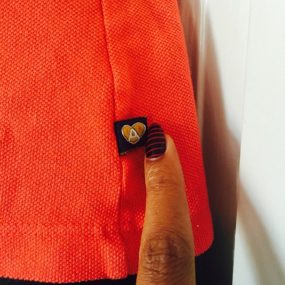 Sleeveless Coral Shirt - Picture 4 of 4