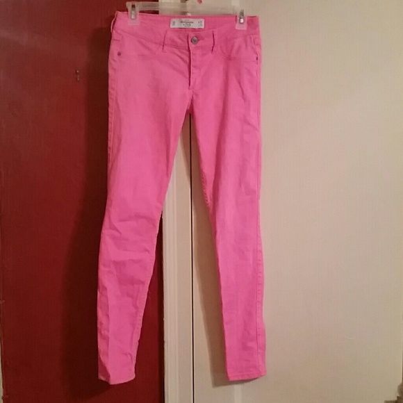 Abercrombie & Fitch size 0 or 25 skinny jean pink