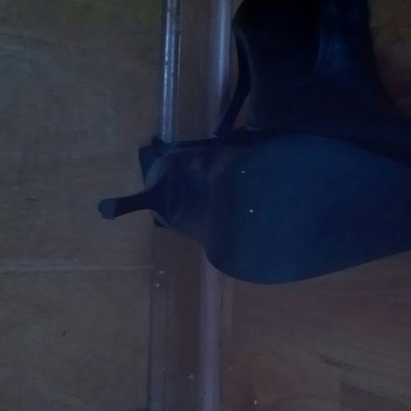 High heels - Picture 3 of 3