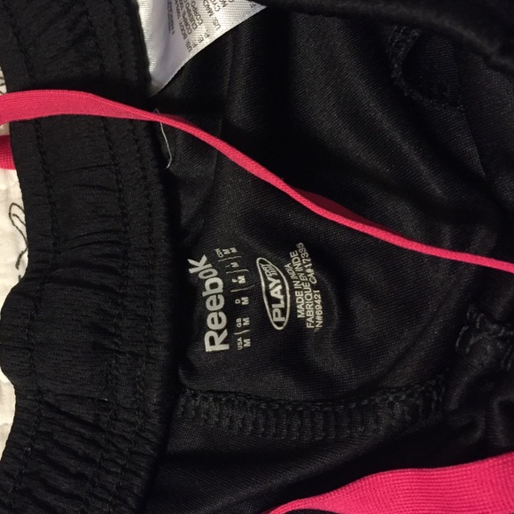 ❌SOLD❌ Reebok workout shorts bundle - Picture 3 of 4