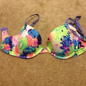 Victoria Secret PINK Lightly Lined Bra