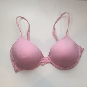 Victoria's Secret Pink bra color: pink size: 36C💗