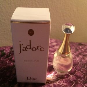 J'adore Eau du Parfum. New!