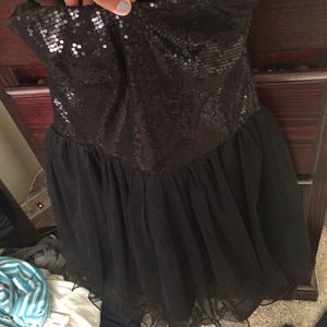 sequence black dress