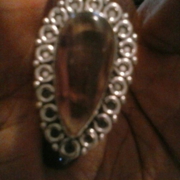 Ring - Picture 2 of 2