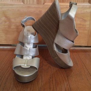 I.N.C. Metallic Gold Wedges Size 10