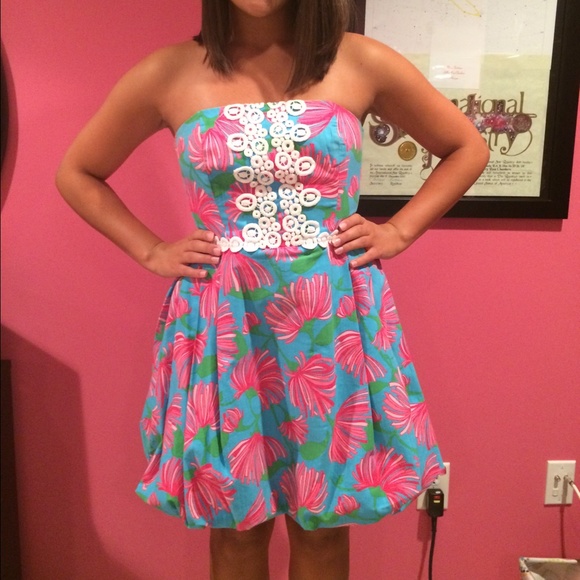 Strapless, flare bottom sundress - Picture 3 of 4