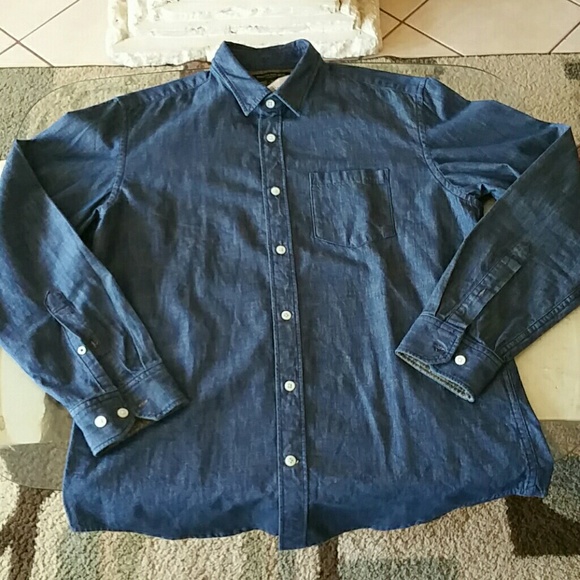 Banana Republic - Picture 3 of 3