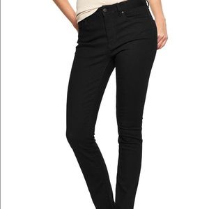 Black high rise skinny jeans