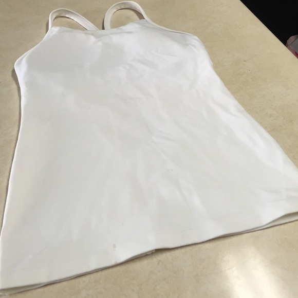 🚫BUNDLED🚫White LULULEMON top - Picture 3 of 4