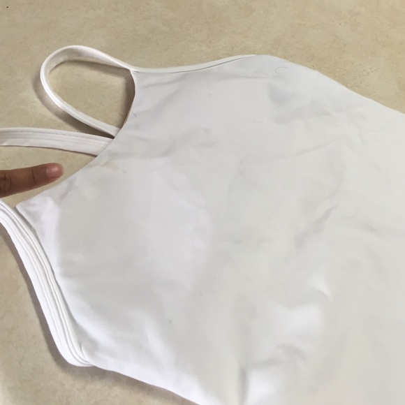 🚫BUNDLED🚫White LULULEMON top - Picture 4 of 4