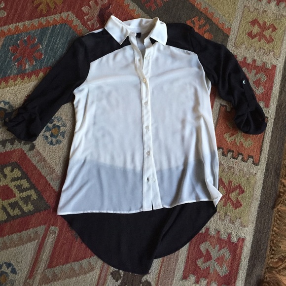 High/Low color blocked button down