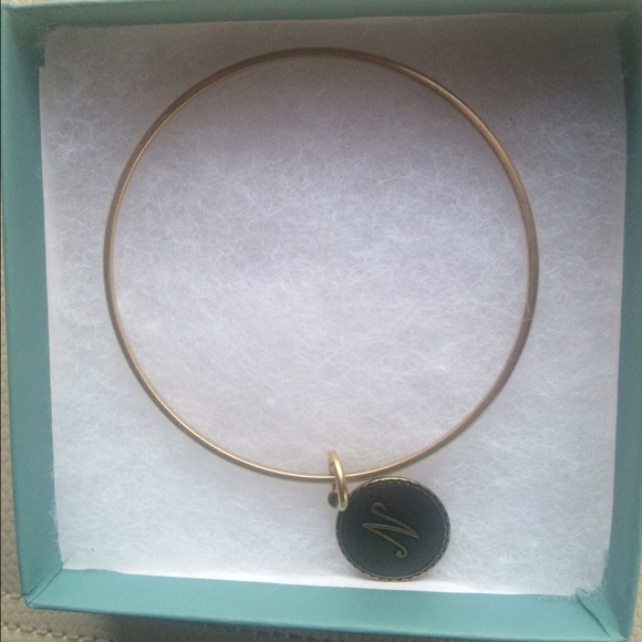 'N' bracelet