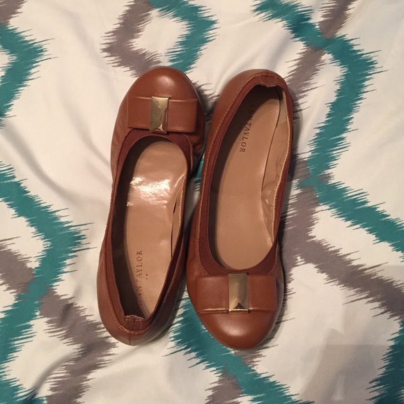Ann Taylor flats