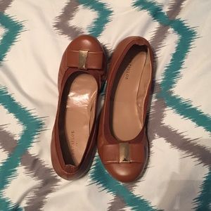 Ann Taylor flats