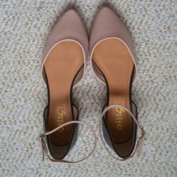 Pointy flats