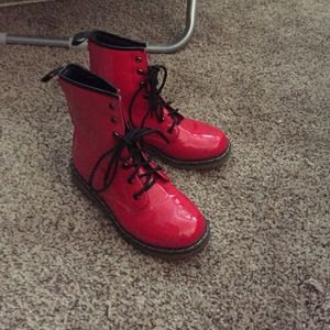 Rue 21 boots (looks like Dr.Martens) Size 7
