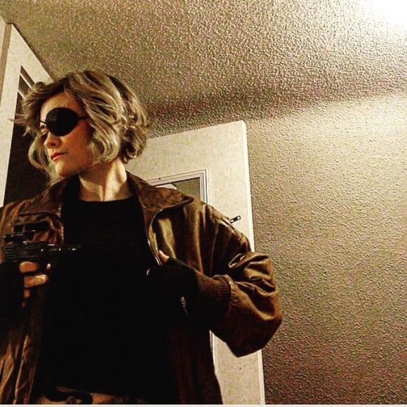 Meet your seller! - Picture 4 of 4