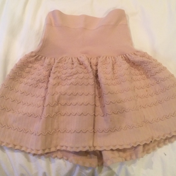 Peach BCBG skirt