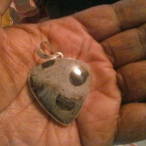 Pendant