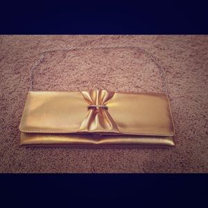 Gold Clutch-Like New