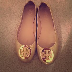 Metallic Gold Tory Burch Flats Size 7.