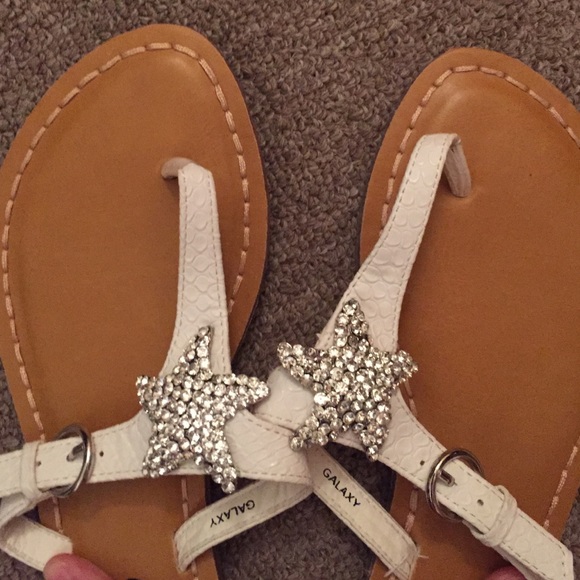 Starfish white sandals