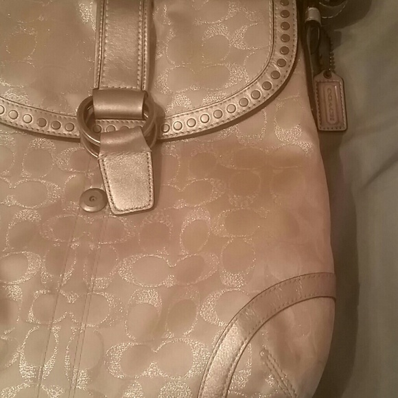 Coach Handbag - Picture 2 of 4