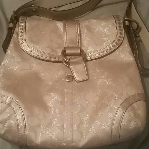 Coach Handbag - Picture 3 of 4