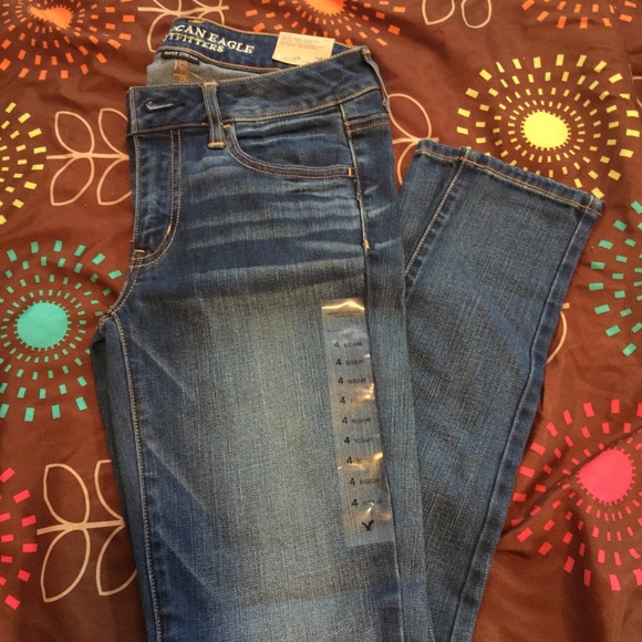 American Eagle Outfitters Denim - American Eagle Jeans- Medium Wash