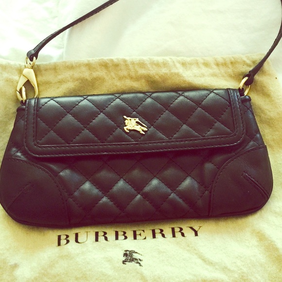 Small Burberry clutch