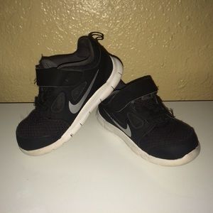 Toddler Nike Free Sneakers