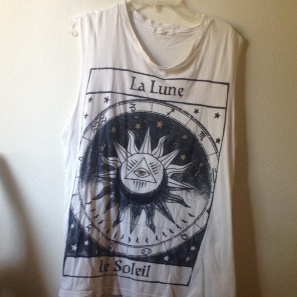 Moon and sun muscle tank