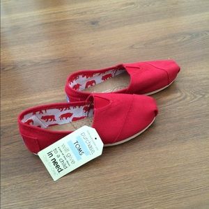 Red Toms