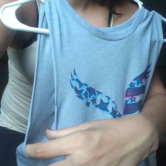 Muscle T - Picture 3 of 3