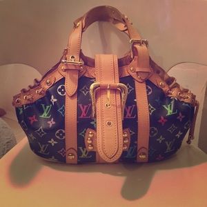 Inspired Black Louis Vuitton Bag
