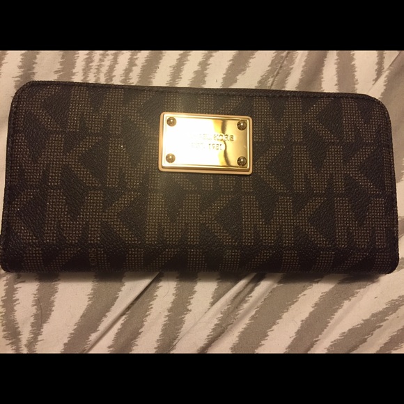 Authentic Jet Set Travel Wallet