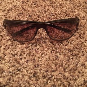 🚨 Authentic Gucci shades