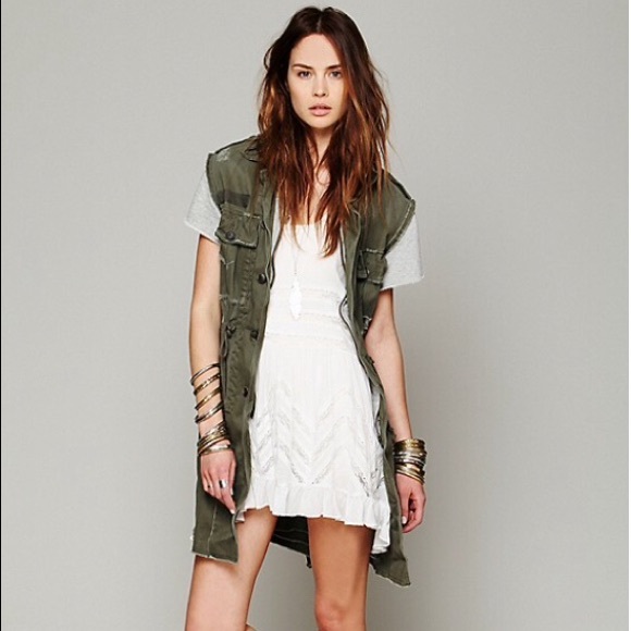 🆕 Free People White Voile & Lace Slip